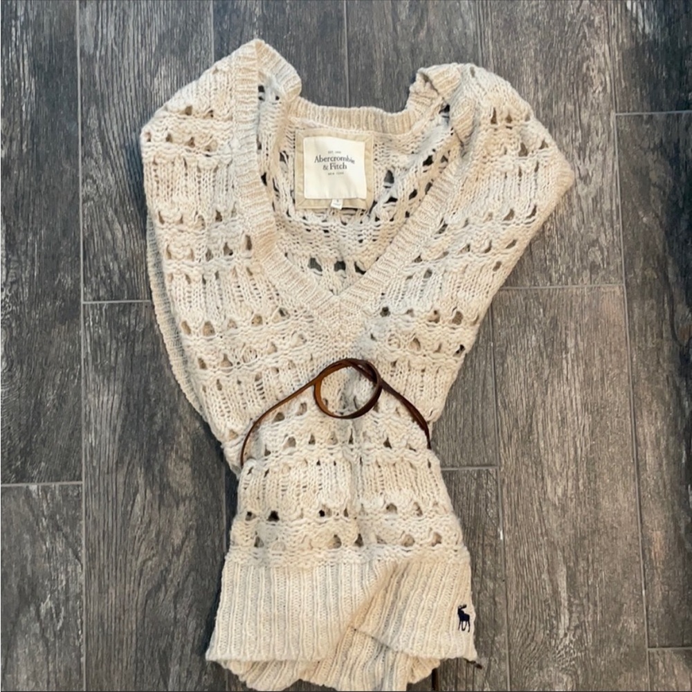 Abercrombie and Fitch Sleeveless Sweater